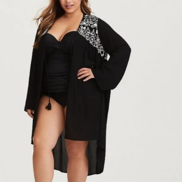 Torrid Other - NWT Torrid Black White Embroidered Gauze Cover Up size 5/6
